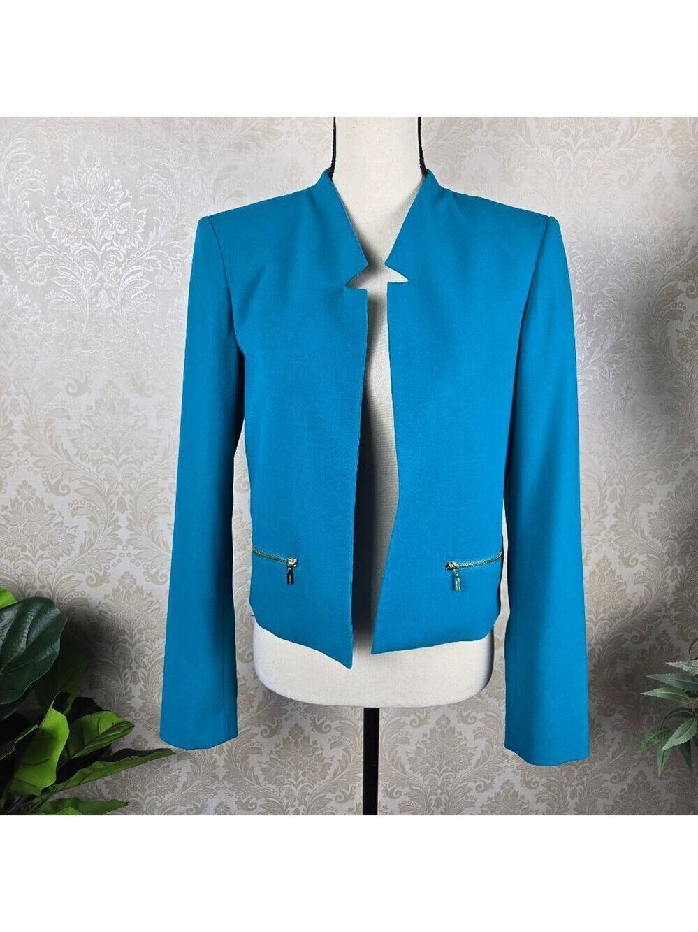 Calvin Klein Size 4 Turquoise Blazer Notched Lapel Gold Zipper Front Pockets